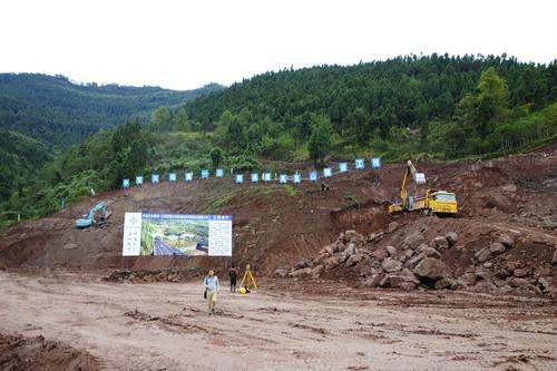 达州凤凰山隧道建设最新进度报告