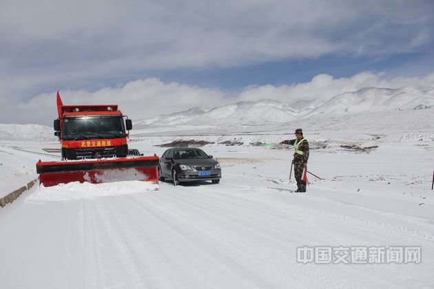 岗巴雪村交通最新动态报道